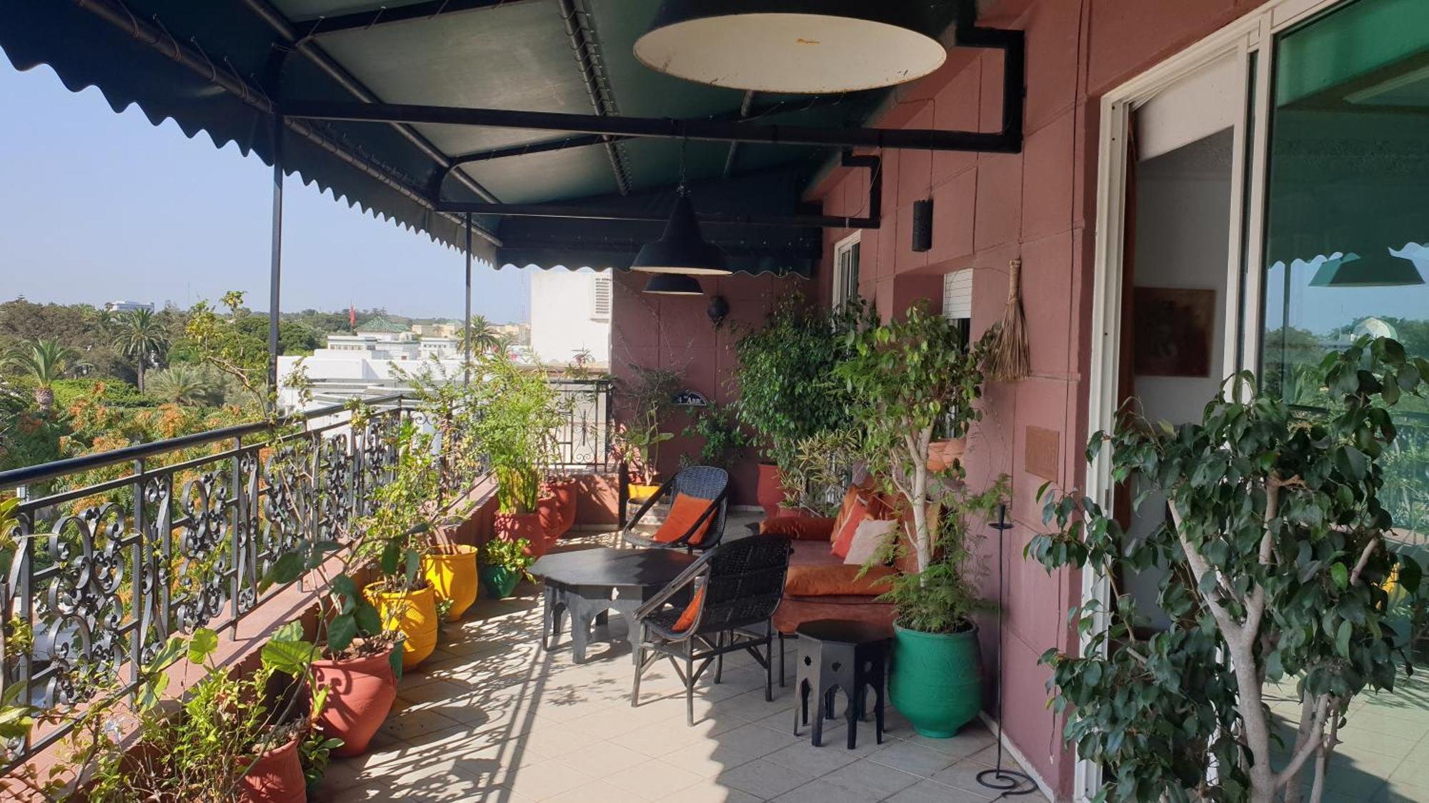 Appartement Agreable Avec 2 Tres Belles Terrasses Au Coeur De Рабат Екстериор снимка
